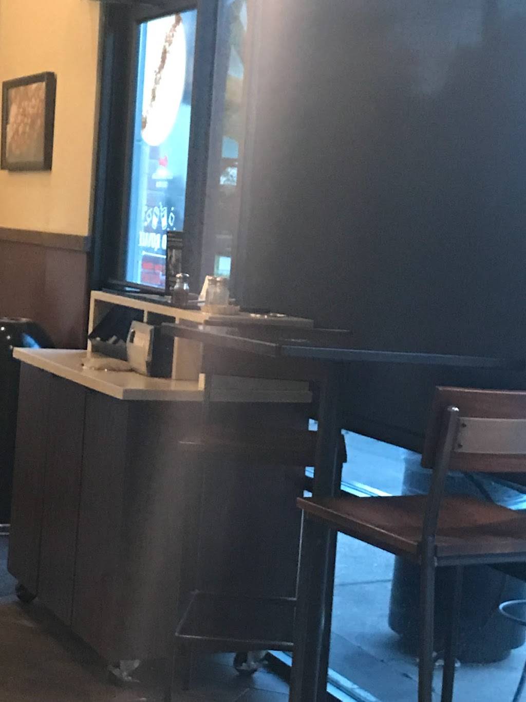 Starbucks | cafe | 5115 Buffalo Speedway #100, Houston, TX 77005, USA | 7136648044 OR +1 713-664-8044