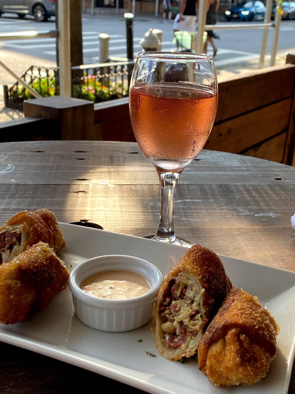 Jack Jones Astoria | restaurant | 38-01 Ditmars Blvd, Astoria, NY 11105, USA | 9294243180 OR +1 929-424-3180