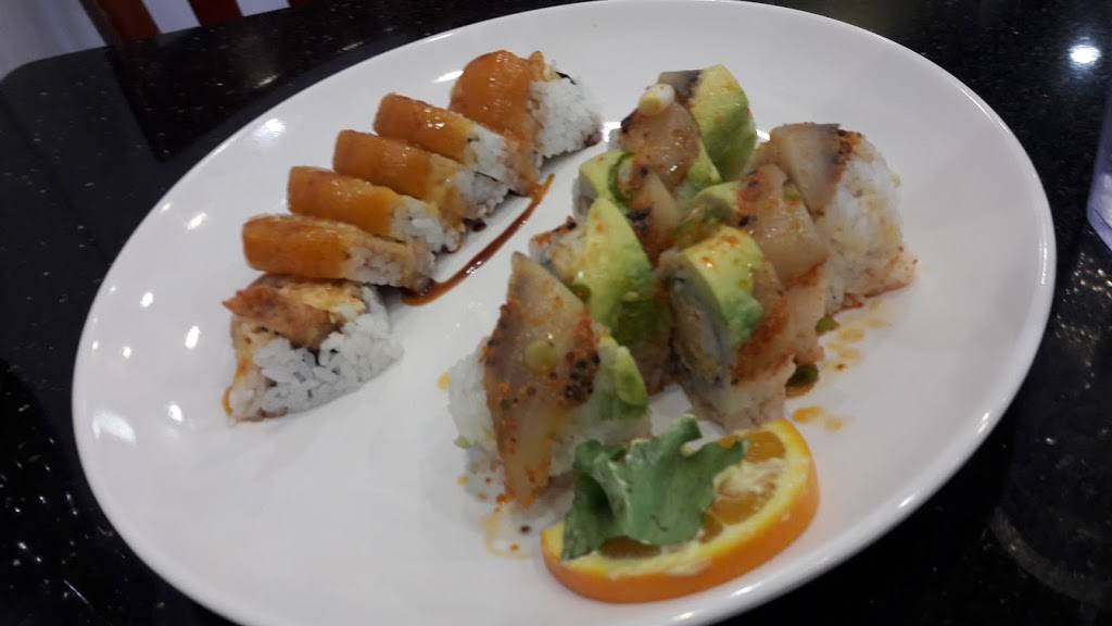 Yoshi Sushi | restaurant | 17005 Bear Valley Rd suite b, Hesperia, CA 92345, USA | 7602446661 OR +1 760-244-6661