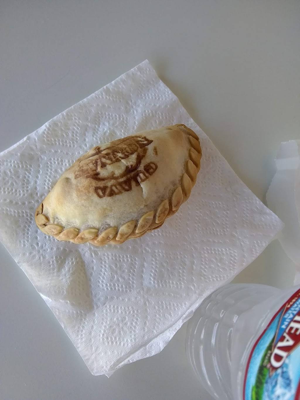 Sergios Empanadas | restaurant | 977 S Coast Hwy, Laguna Beach, CA 92651, USA | 9497157622 OR +1 949-715-7622