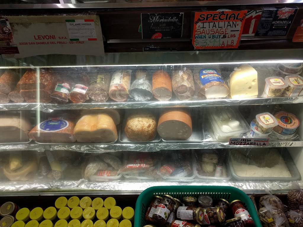 Roma Market | restaurant | 918 N Lake Ave, Pasadena, CA 91104, USA | 6267977748 OR +1 626-797-7748