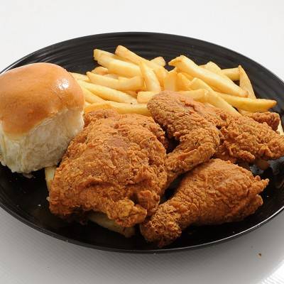Louisiana Famous Fried Chicken | meal takeaway | 14050 Cherry Ave p, Fontana, CA 92337, USA | 9093653551 OR +1 909-365-3551