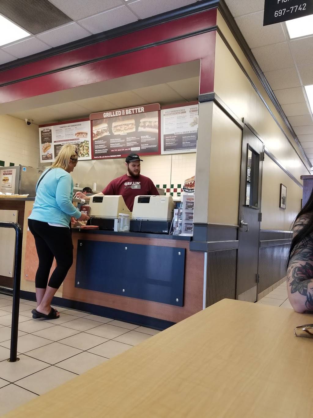 DAngelo Grilled Sandwiches | restaurant | 1440 Pleasant St, Bridgewater, MA 02324, USA | 5086977742 OR +1 508-697-7742