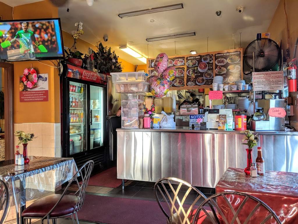 Las Guanaquitas | restaurant | 6220 S Main St, Los Angeles, CA 90003, USA | 3237534930 OR +1 323-753-4930
