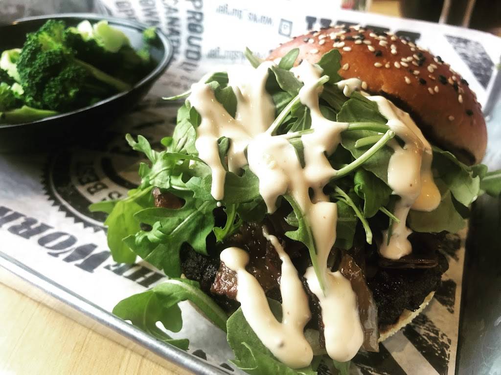 The WORKS Gourmet Burger Bistro | restaurant | 2245 Bloor St W, Toronto, ON M6S 1N8, Canada | 6477487666 OR +1 647-748-7666