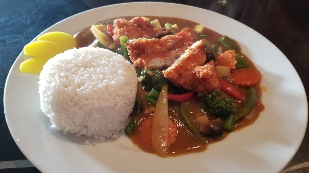 Eatiny Thai&Sushi | restaurant | 935 N Beneva Rd Suite 401, Sarasota, FL 34232, USA | 9417063848 OR +1 941-706-3848