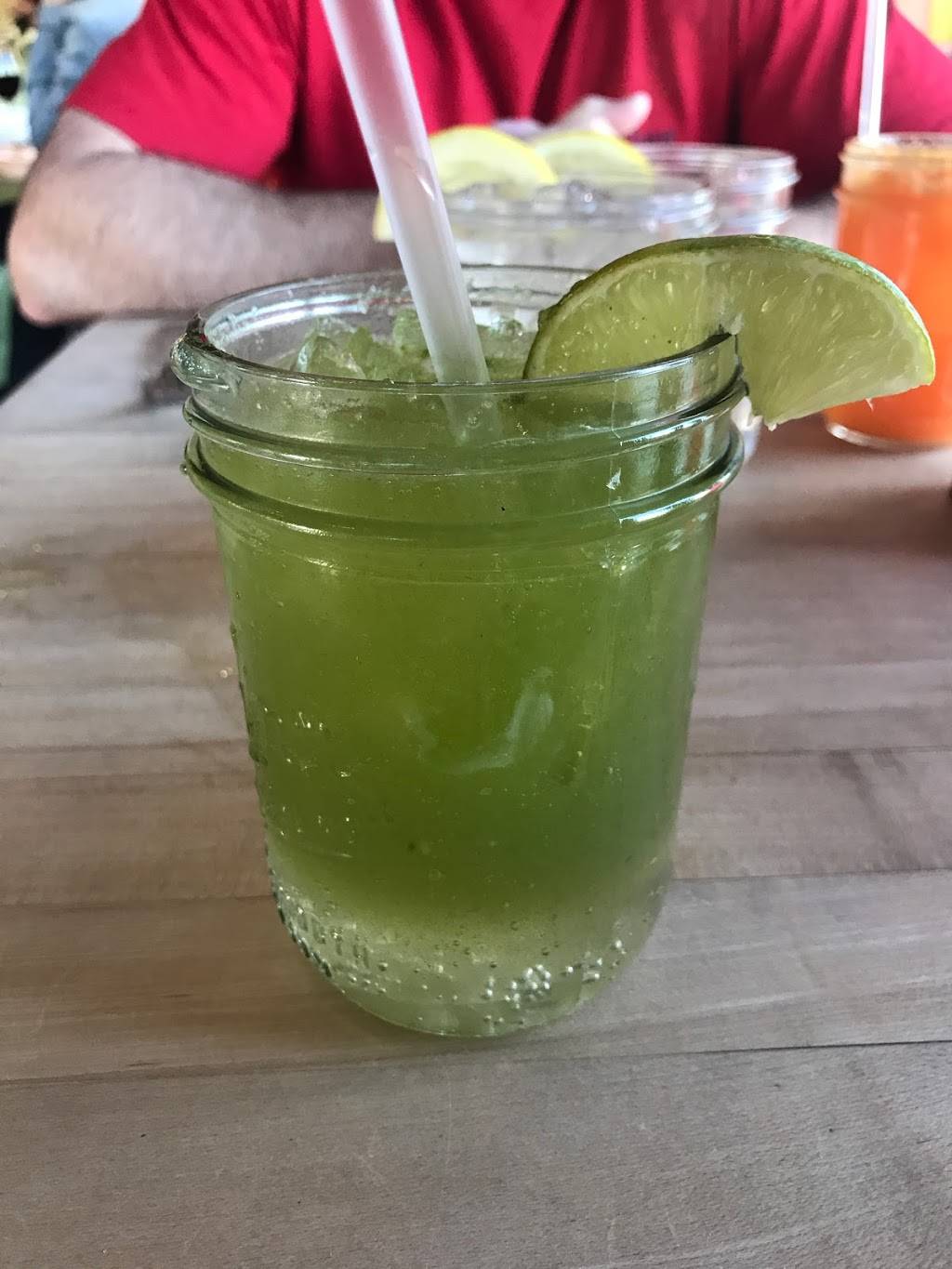 Vinaigrette | restaurant | 1828 Central Ave SW, Albuquerque, NM 87104, USA | 5058425507 OR +1 505-842-5507