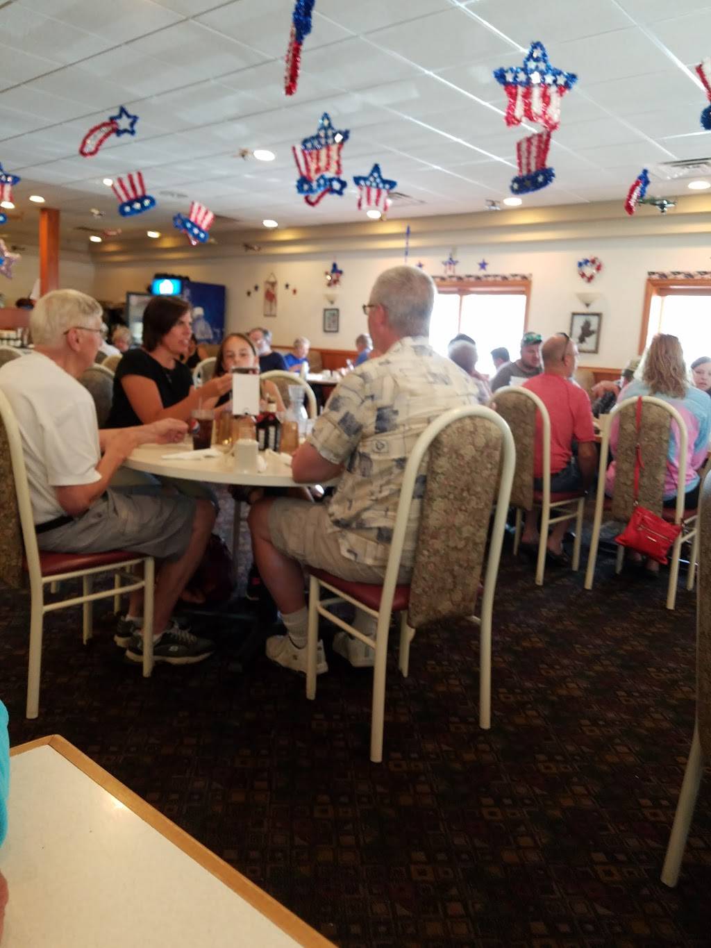 Sand Burr Family Restaurant | restaurant | 6929 County Hwy T, Brodhead, WI 53520, USA | 6088973800 OR +1 608-897-3800