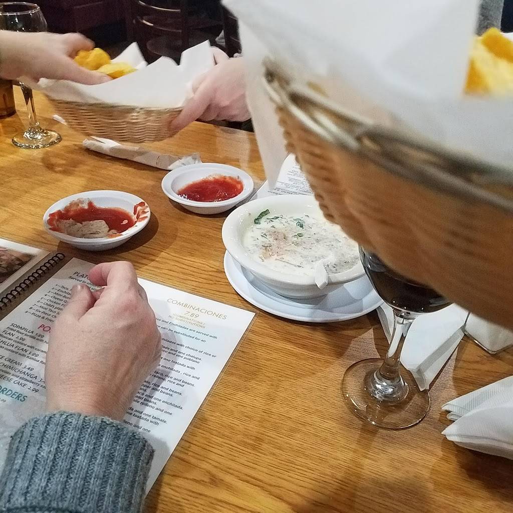 Blue Agave | restaurant | 370 E Commerce St, Hernando, MS 38632, USA | 6624694246 OR +1 662-469-4246