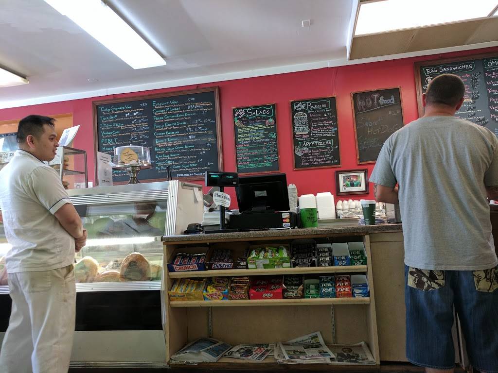 Edwins Deli | restaurant | 1921 Commerce St, Yorktown Heights, NY 10598, USA | 9144553663 OR +1 914-455-3663