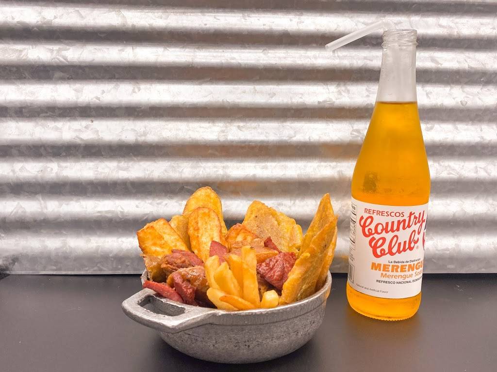 Lechonera Merengue | restaurant | 3260 Vineland Rd #101A, Kissimmee, FL 34746, USA | 4075071937 OR +1 407-507-1937