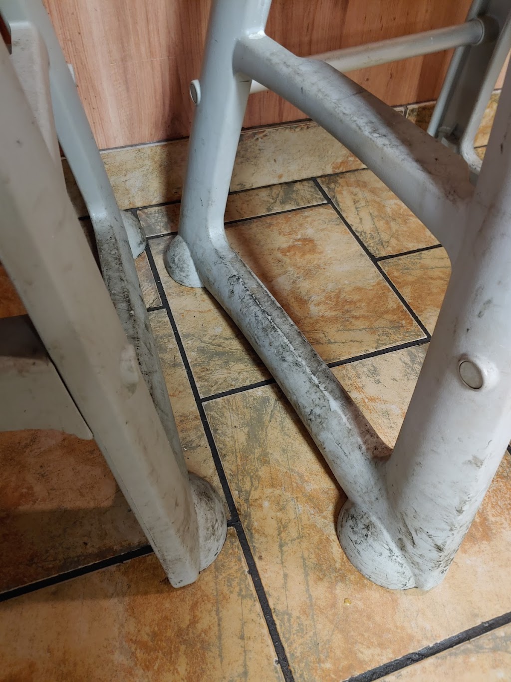 Zips Drive In | restaurant | 127 E College Ave, St Maries, ID 83861, USA | 2082451700 OR +1 208-245-1700