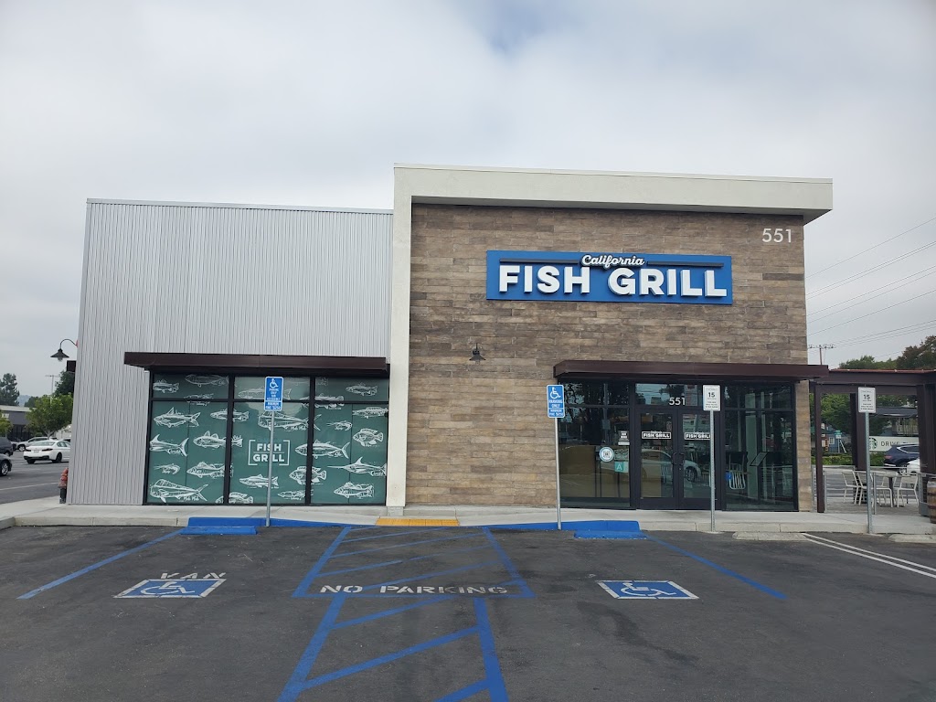 California Fish Grill | restaurant | 551 N Hollywood Way, Burbank, CA 91505, USA | 7472235242 OR +1 747-223-5242