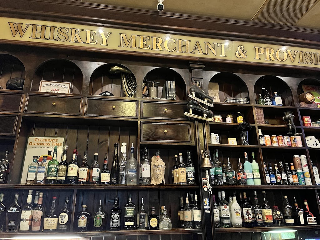 Finnegans Wake | restaurant | 1122 Thomasville Rd # 2, Tallahassee, FL 32303, USA | 8503298113 OR +1 850-329-8113