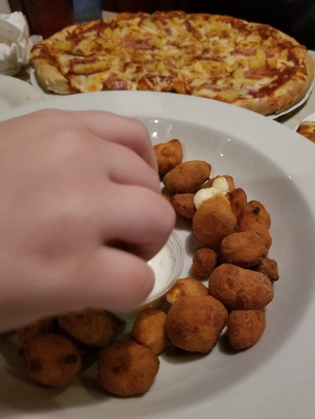 Amigos | restaurant | 280 N 1st St, Fort Dodge, IA 50501, USA | 5155760142 OR +1 515-576-0142