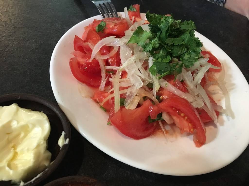 La Rosa Chilena | restaurant | 788 Wilson Ave #760, North York, ON M3K 1E4, Canada | 4163986393 OR +1 416-398-6393