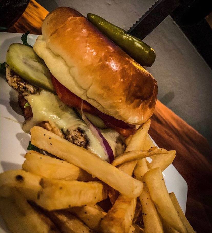 TWO GOATS & THE GOOSE | restaurant | 1514 Wall St, Bakersfield, CA 93301, USA | 6613242557 OR +1 661-324-2557