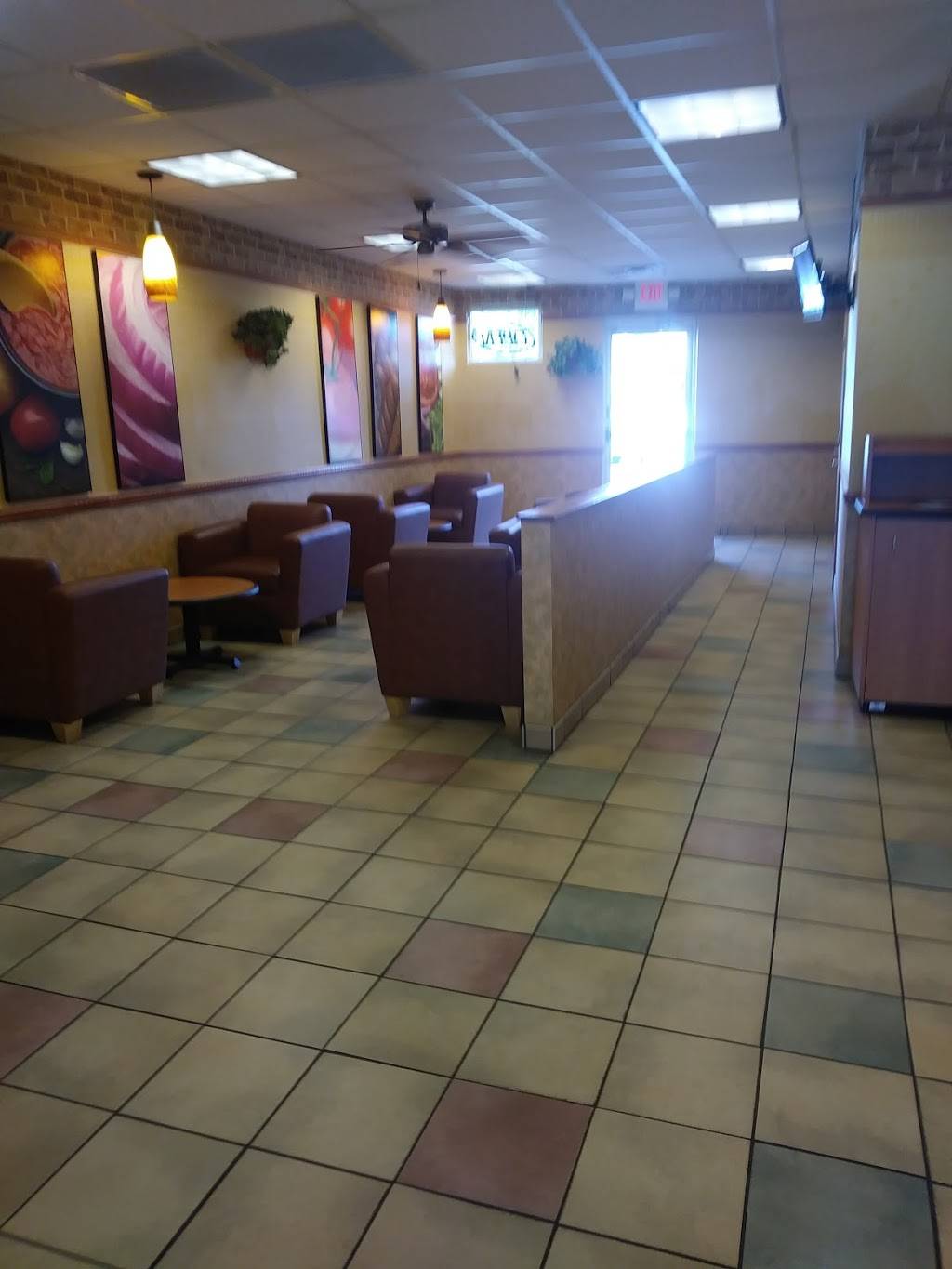Subway | restaurant | 8058 New La Grange Rd, Lyndon, KY 40222, USA | 5023263118 OR +1 502-326-3118