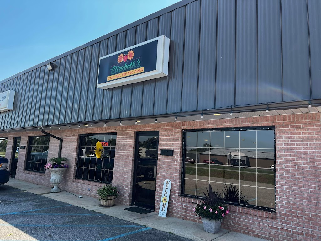 Elizabeths Cocina Mexicana & Bar | restaurant | 616 US-31 Ste B, Athens, AL 35611, USA | 2565598104 OR +1 256-559-8104