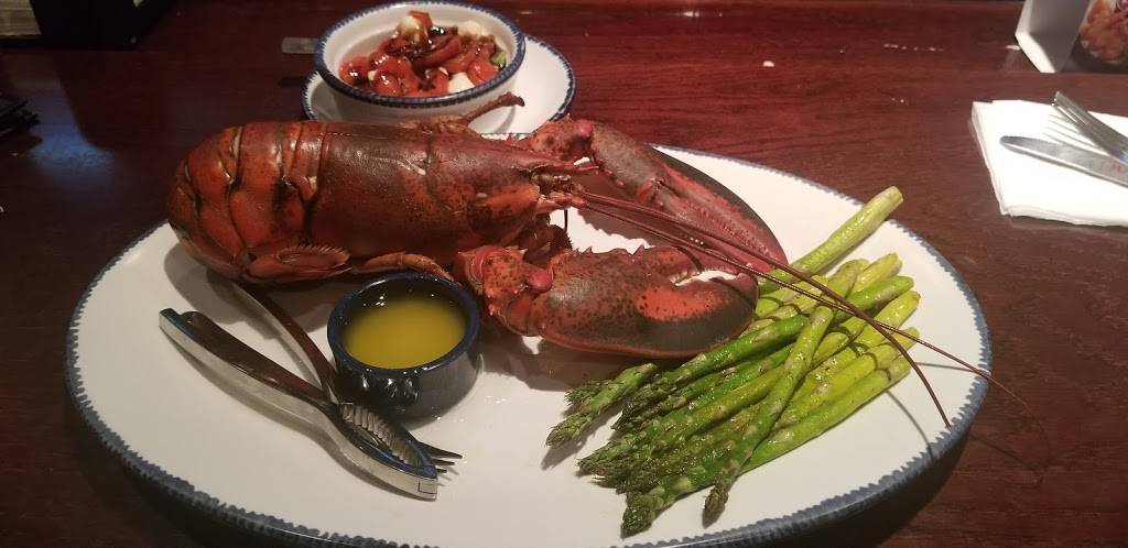 Red Lobster | restaurant | 1604 IL-50, Bourbonnais, IL 60914, USA | 8159320090 OR +1 815-932-0090