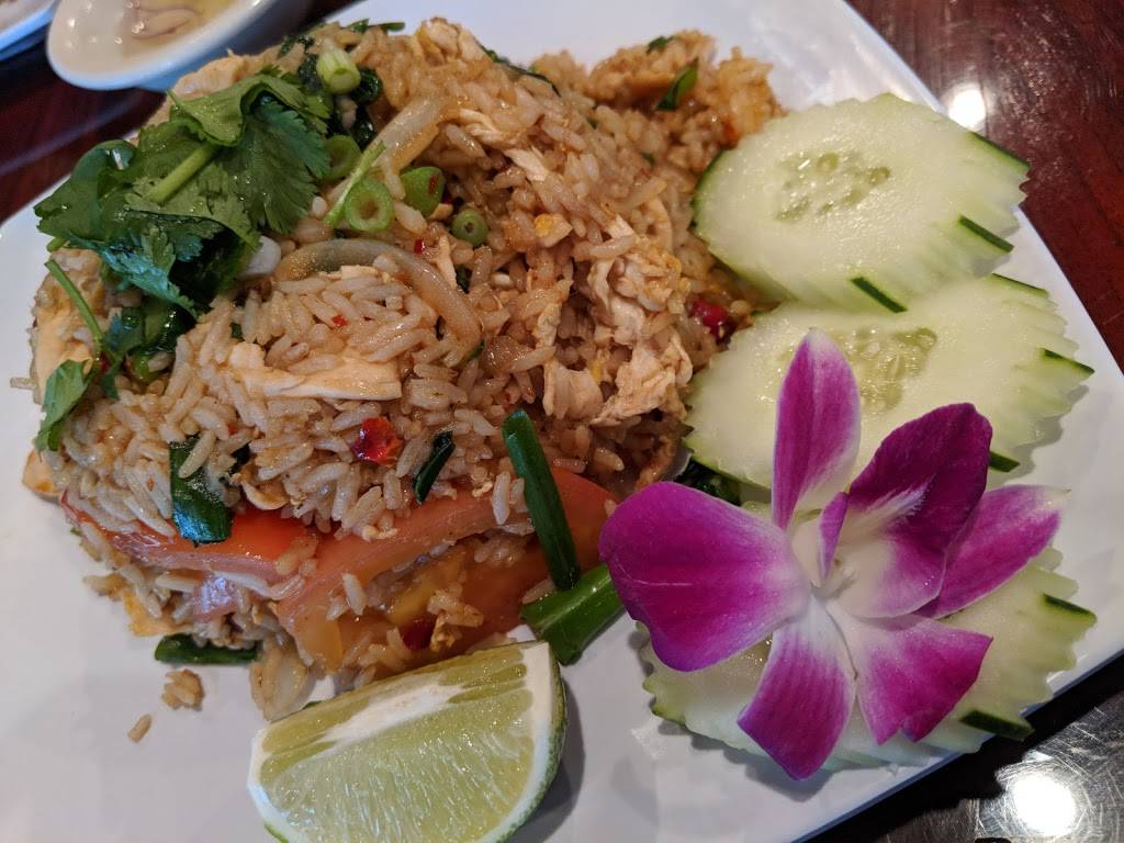 Thai Hut Bistro | restaurant | 3111 TPC Pkwy #120, San Antonio, TX 78259, USA | 2103142177 OR +1 210-314-2177