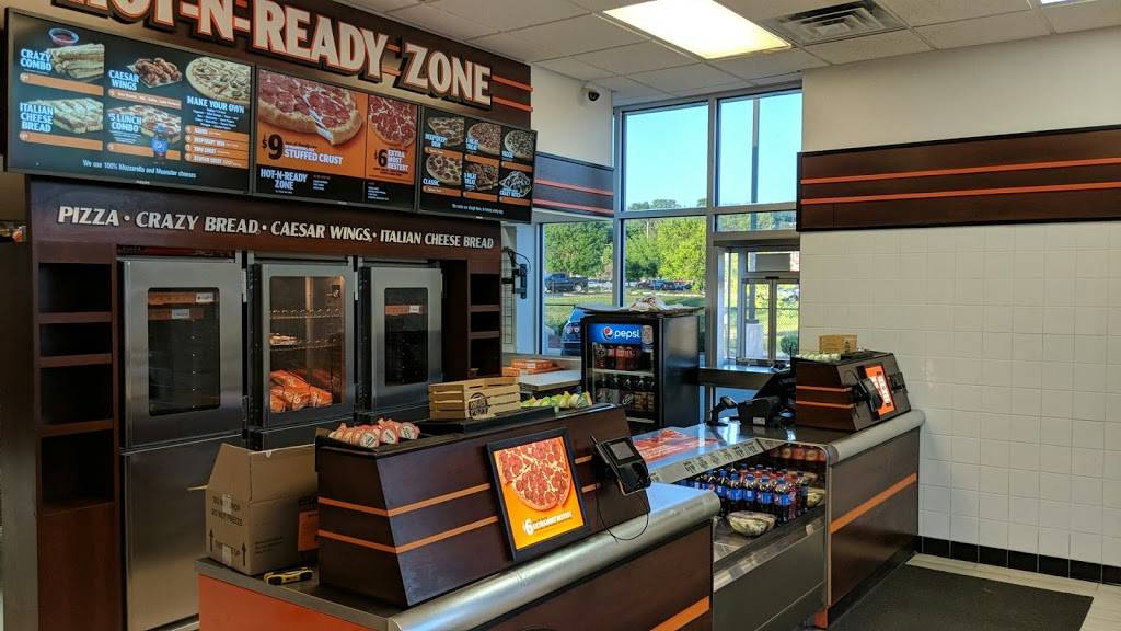 Little Caesars Pizza | meal takeaway | 1042 Collinsville Crossing Blvd, Collinsville, IL 62234, USA | 6183434140 OR +1 618-343-4140