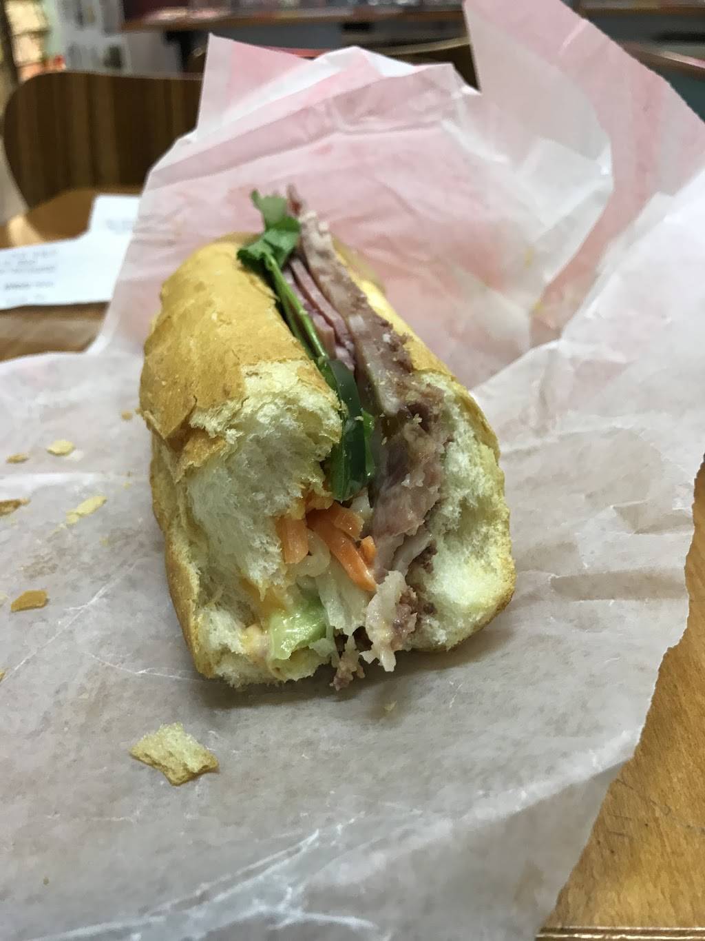 Nhu Lan Sandwich Shop | restaurant | 6763 Wilson Blvd, Falls Church, VA 22044, USA | 7035329009 OR +1 703-532-9009