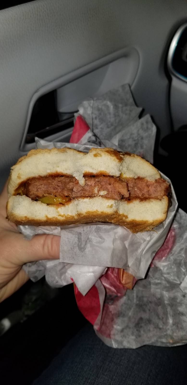 Carls Jr. | restaurant | 3770 Cahuenga Blvd, Studio City, CA 91604, USA | 8187607669 OR +1 818-760-7669