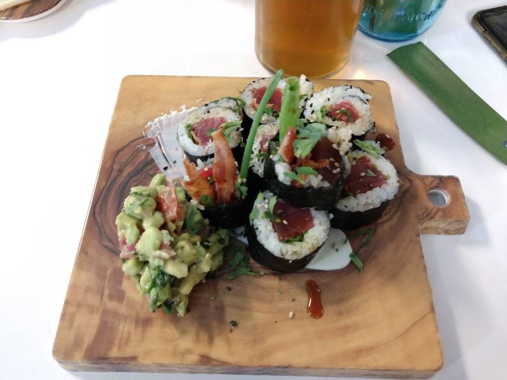 Aloha Snacks | restaurant | 501 Laskin Rd, Virginia Beach, VA 23451, USA | 7574287653 OR +1 757-428-7653