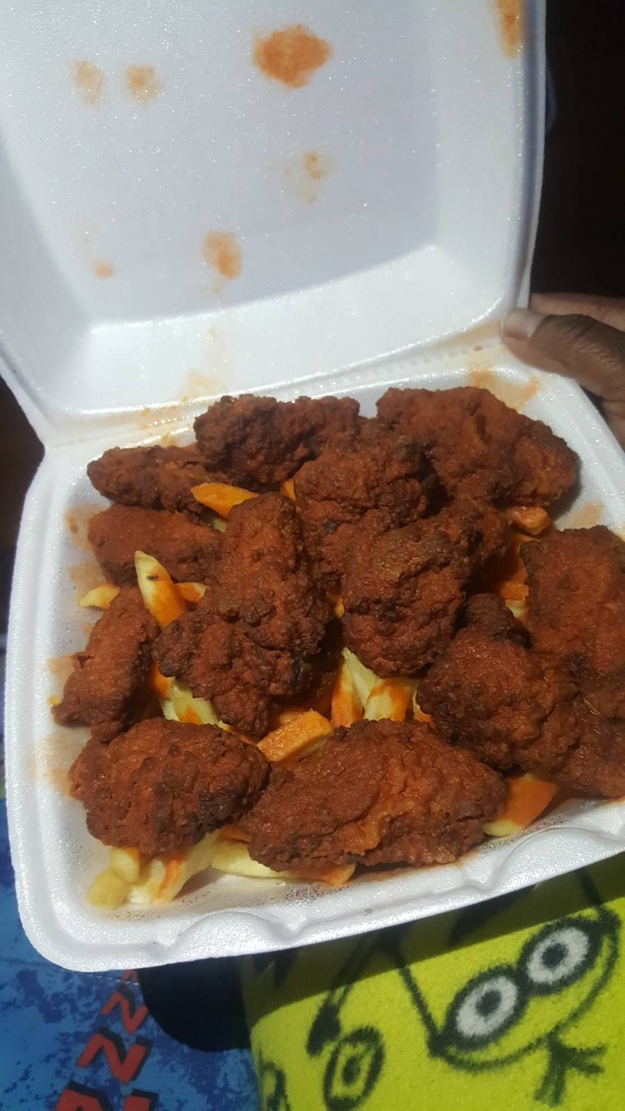 Sunny Sub | restaurant | 380 E 71st St, Chicago, IL 60619, USA | 7732244000 OR +1 773-224-4000