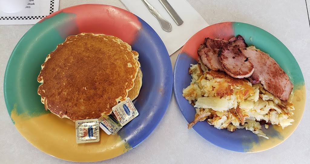 United Grill | restaurant | 4803 W Armitage Ave, Chicago, IL 60639, USA | 7732372982 OR +1 773-237-2982