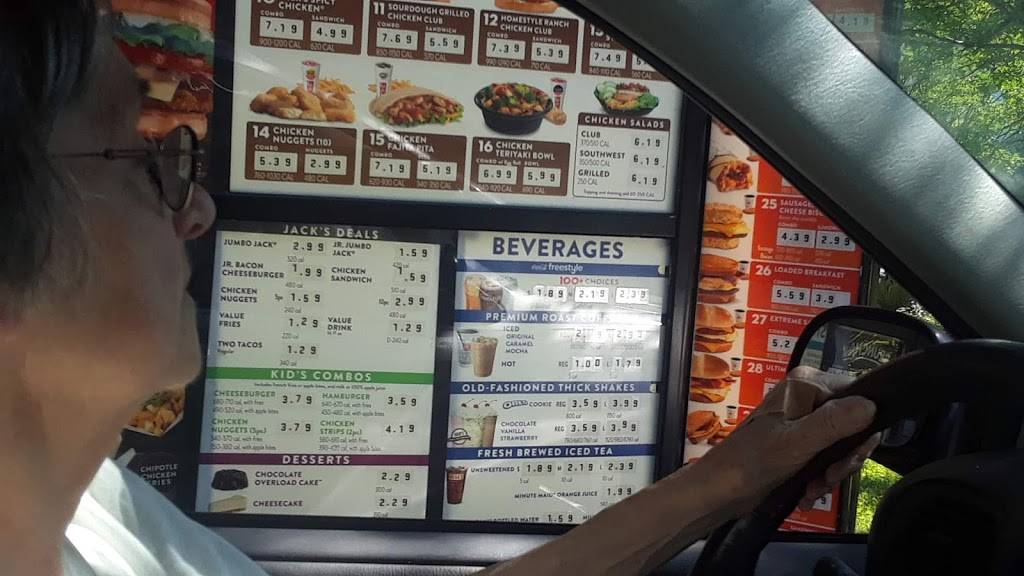 Jack in the Box | restaurant | 602 W Napa St, Sonoma, CA 95476, USA | 7079350258 OR +1 707-935-0258