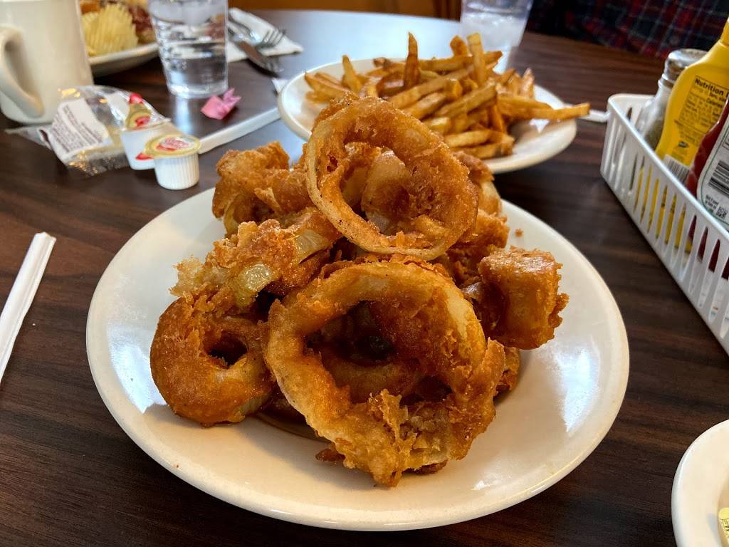 The Hogans Cafe | restaurant | 3220 NY-166, Cherry Valley, NY 13320, USA | 6072648000 OR +1 607-264-8000