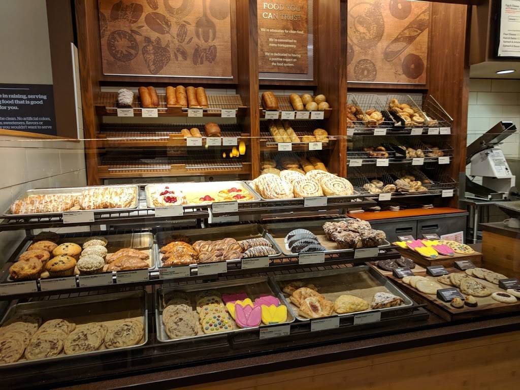 Panera Bread | bakery | 5717 Red Bug Lake Rd, Winter Springs, FL 32708, USA | 4076990739 OR +1 407-699-0739