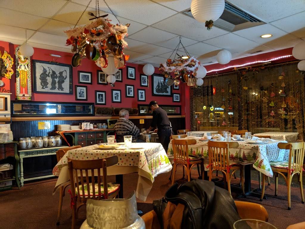 Ban Thai | restaurant | 2936 Niles Ave, St Joseph, MI 49085, USA | 2699832989 OR +1 269-983-2989