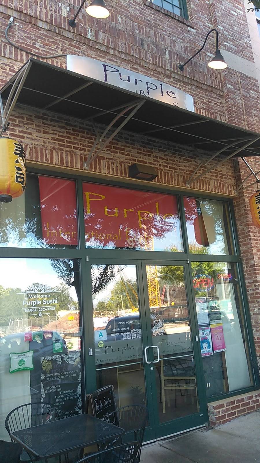Purple International Bistro & Sushi | restaurant | 933 S Main St, Greenville, SC 29601, USA | 8642323255 OR +1 864-232-3255