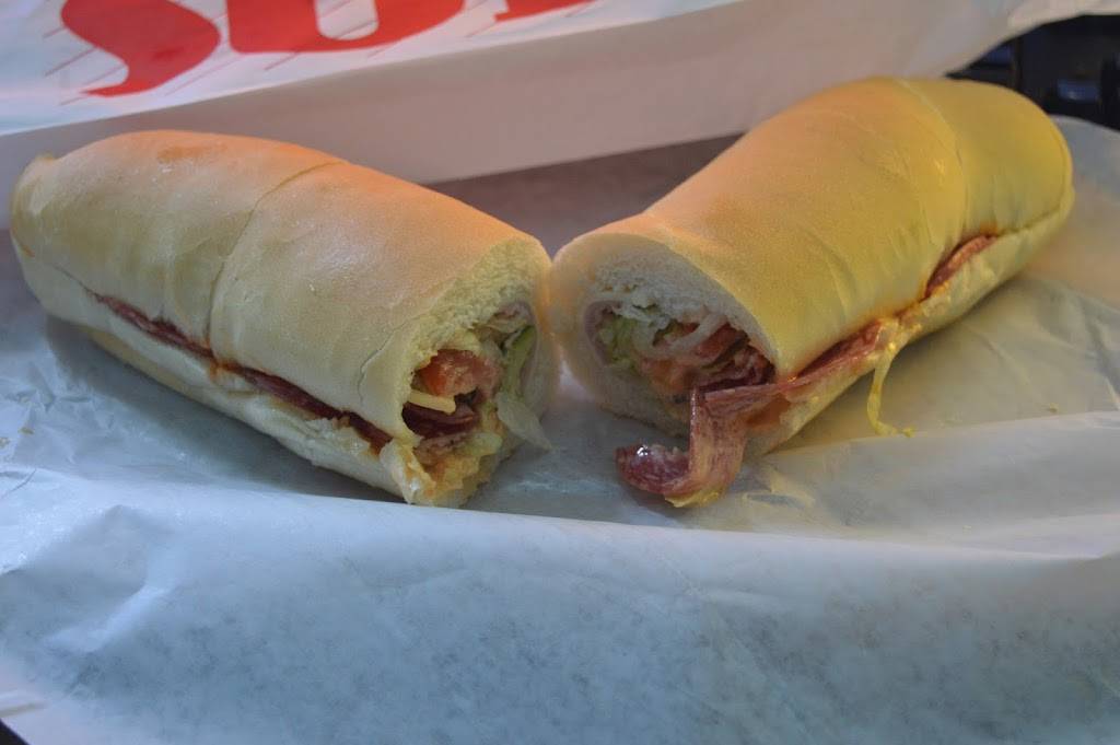 SUBMISSION SUBS | restaurant | 55 St Paul St W Unit 3, St. Catharines, ON L2S 2C4, Canada | 2899313001 OR +1 289-931-3001