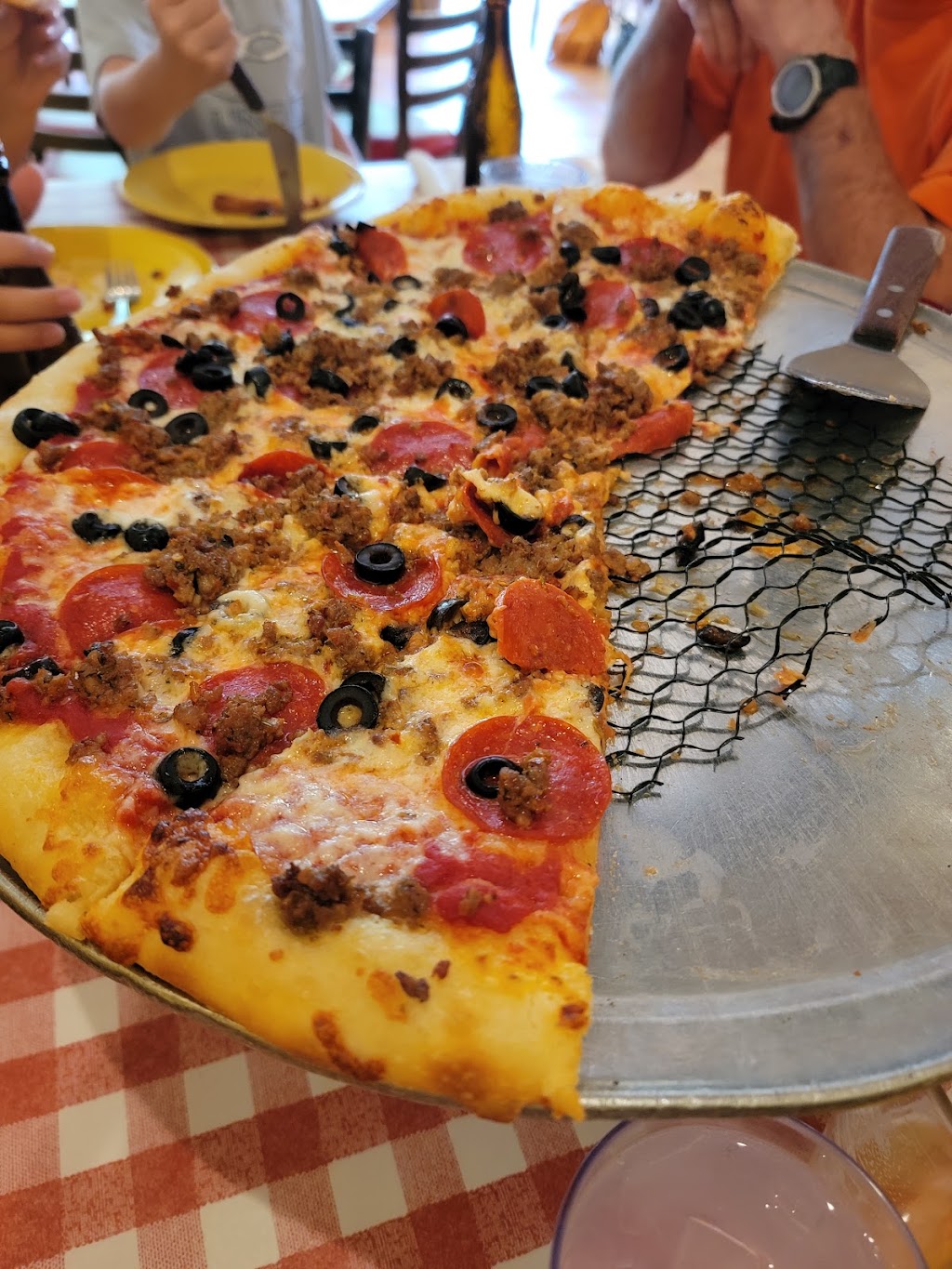 Bills Pizza | restaurant | 107 S Cortez St, Prescott, AZ 86303, USA | 9284430800 OR +1 928-443-0800