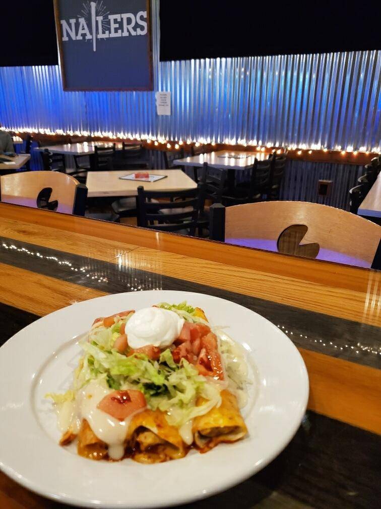 Nailers Brewing Co. | restaurant | 6001 US-31 suite 15, Whiteland, IN 46184, USA | 3172149244 OR +1 317-214-9244