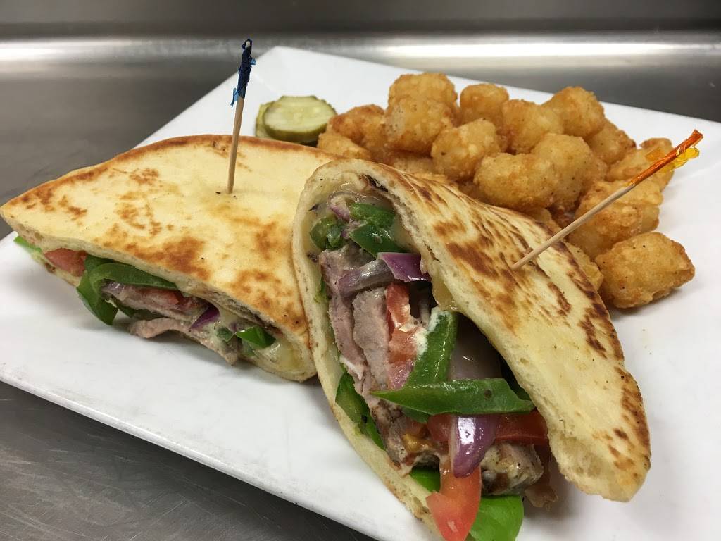 Wildwood Sports Bar and Grill | restaurant | 1517 16th St SW, Rochester, MN 55902, USA | 5072268380 OR +1 507-226-8380