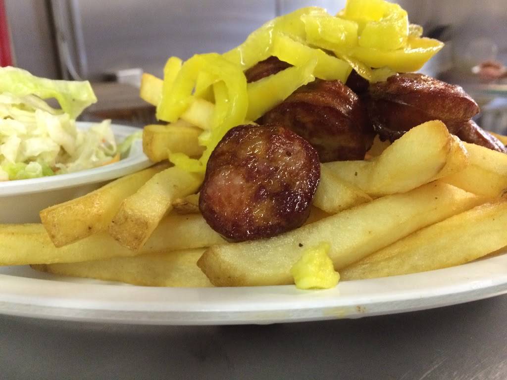 Rogers Family Restaurant | restaurant | 1229 Wilbur Ave, Somerset, MA 02725, USA | 5086780201 OR +1 508-678-0201