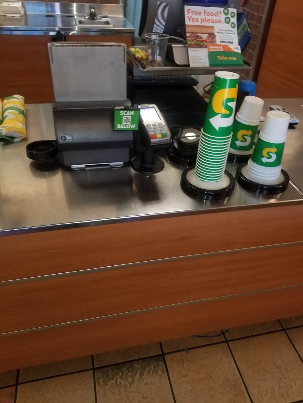 Subway | meal takeaway | 506 1st Ave W, Reform, AL 35481, USA | 2053752400 OR +1 205-375-2400