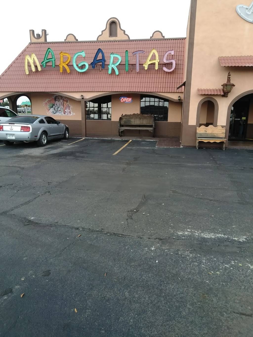 Las Margaritas | restaurant | 1100 Ingram Blvd, West Memphis, AR 72301, USA | 8707350011 OR +1 870-735-0011
