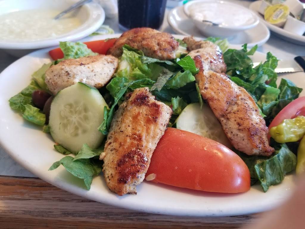 Maxims Restaurant & Lounge | restaurant | 7205 Broadway, Merrillville, IN 46410, USA | 2197959520 OR +1 219-795-9520