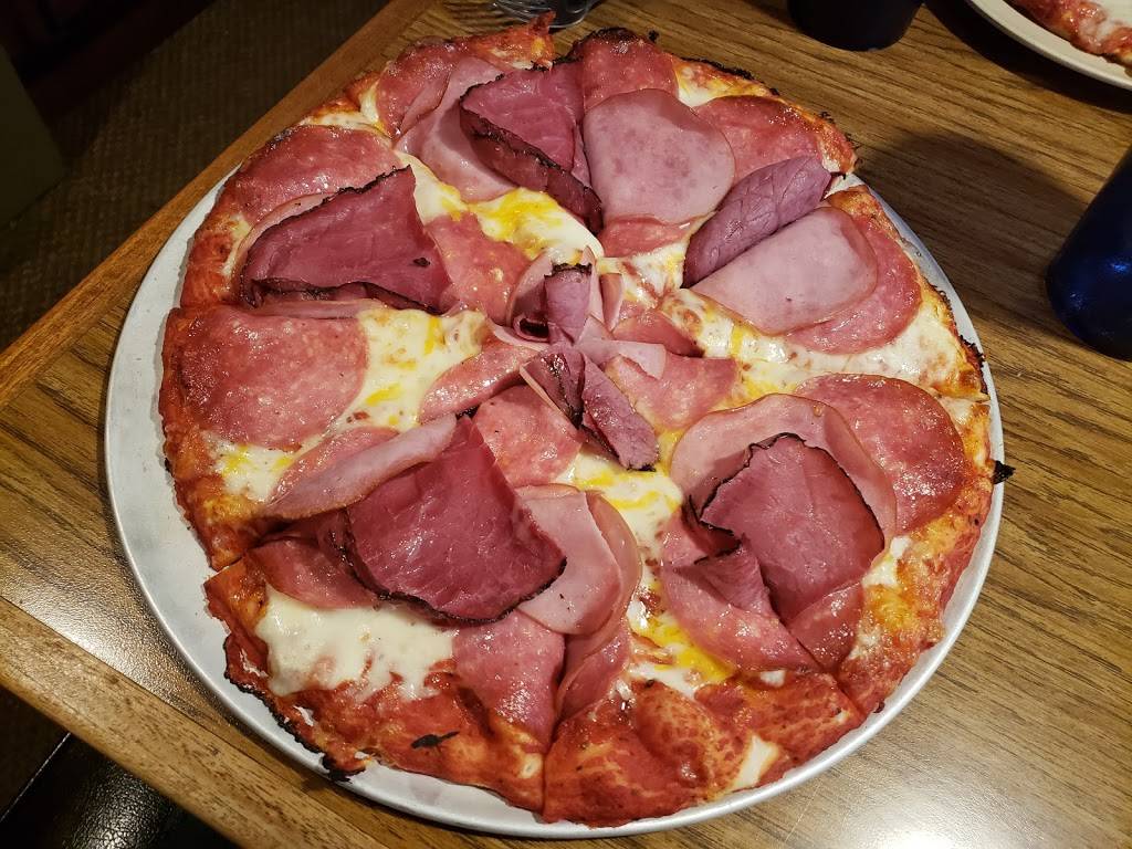 Raffertys Pizza | restaurant | 14136 Baxter Dr, Brainerd, MN 56401, USA | 2188295804 OR +1 218-829-5804