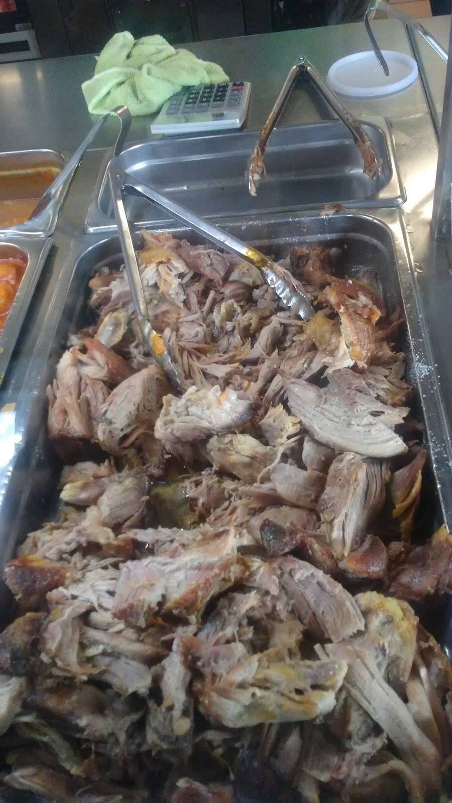 El Castillo De La Fruta | restaurant | 1140 W 68th St, Hialeah, FL 33014, USA | 3058272200 OR +1 305-827-2200