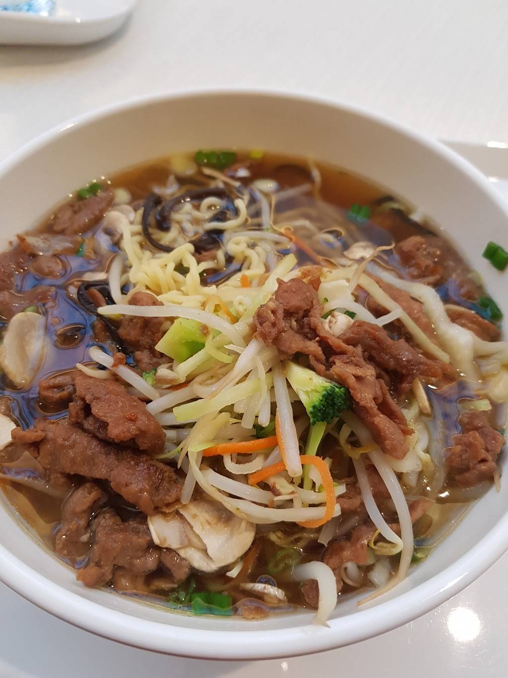 Sukiyaki | restaurant | Promenades de Gatineau, 1100 Boulevard Maloney O, Gatineau, QC J8T 6G3, Canada | 8192434610 OR +1 819-243-4610