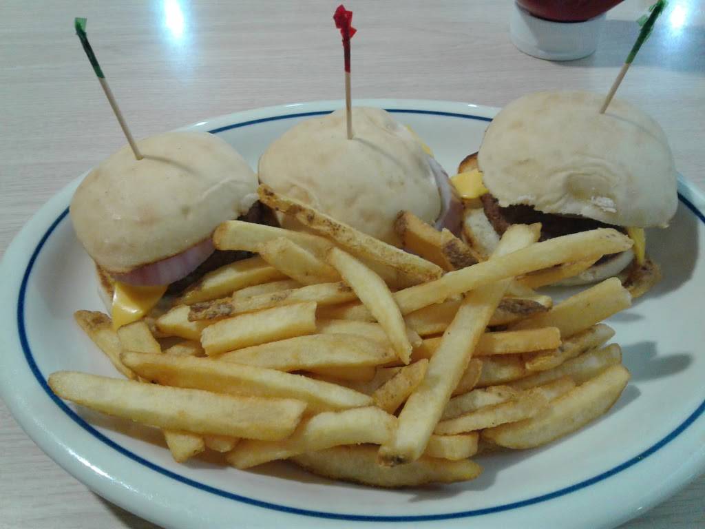 Revolver Houston | restaurant | 6502 Washington Ave, Houston, TX 77007, USA | 7138624555 OR +1 713-862-4555