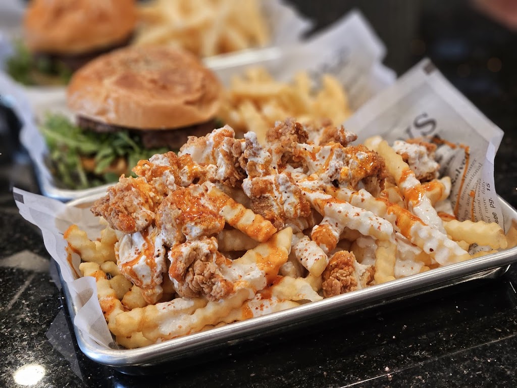 Chick-N-Burger | restaurant | 2770 E Bidwell St Suite 400, Folsom, CA 95630, USA | 9166256525 OR +1 916-625-6525