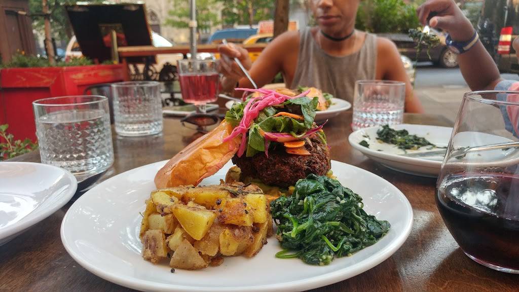 Chaiwali (OPEN DINNER & BRUNCH) | restaurant | 274 Lenox Ave at, W 124th St, New York, NY 10027, USA | 6466885414 OR +1 646-688-5414